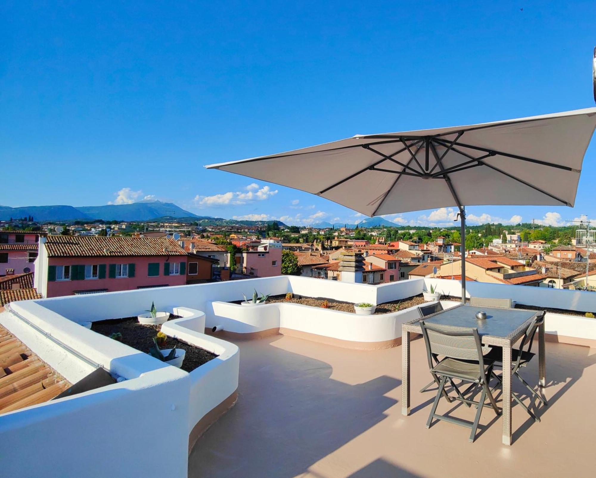 Appartamento Con Vista Mozzafiato Lazise Exterior photo